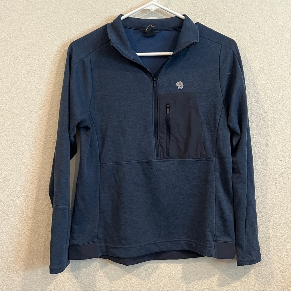 Mountain Hardware women’s size small navy blue quarter zip lightweight